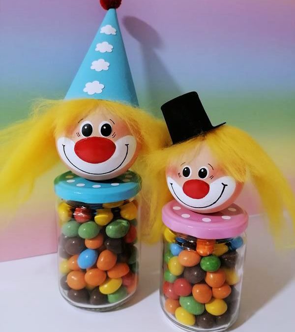 Clown für bunte Süßigkeiten